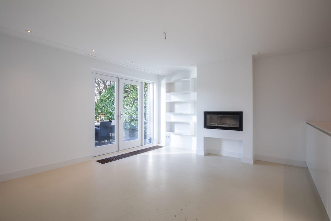 Foto 16 van Purperreiger 60