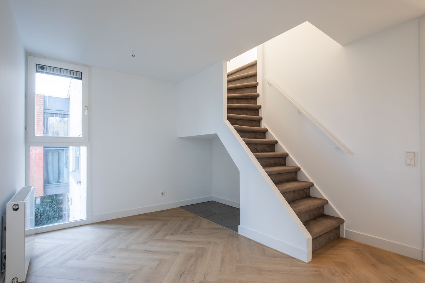 Foto 35 van Purperreiger 60