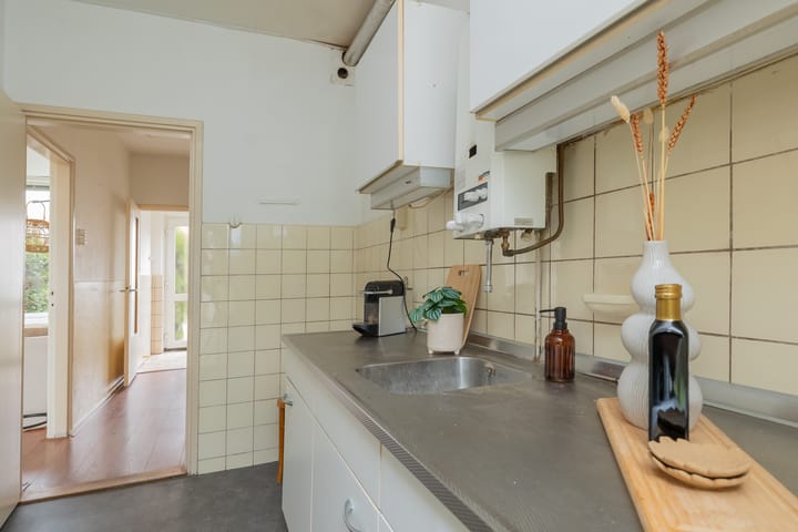 Photo 11 of Clovisstraat 23