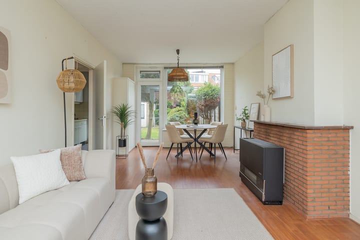 Photo 17 of Clovisstraat 23