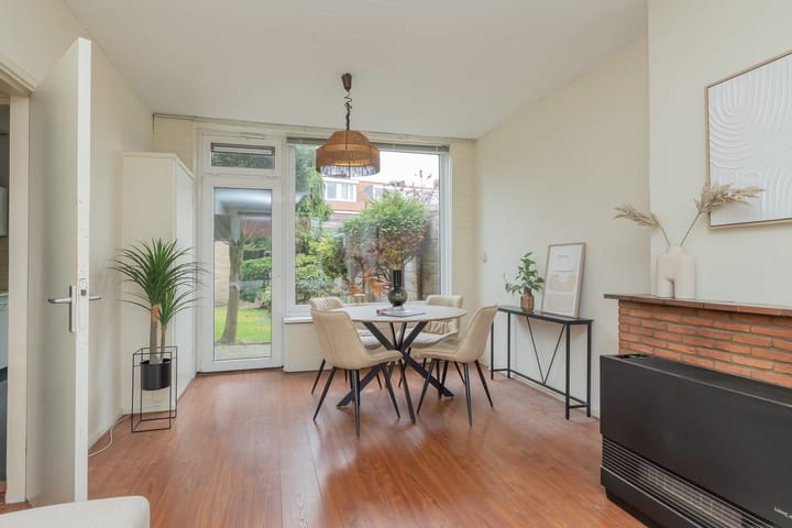 Photo 18 of Clovisstraat 23