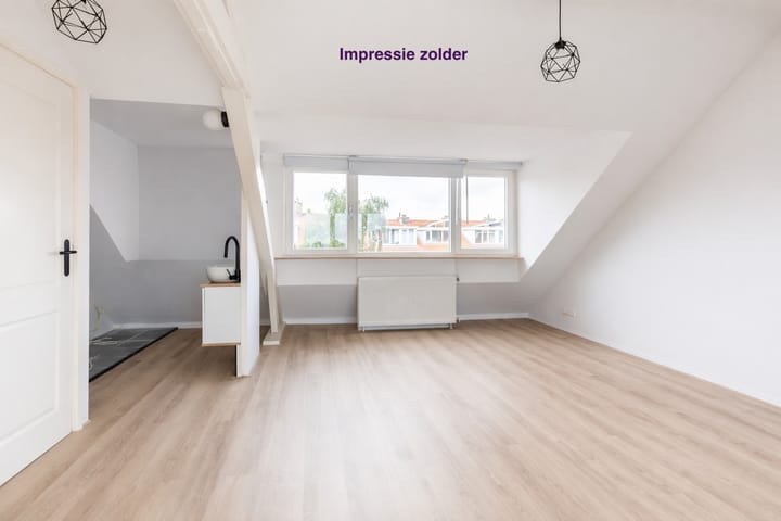 Photo 38 of Clovisstraat 23