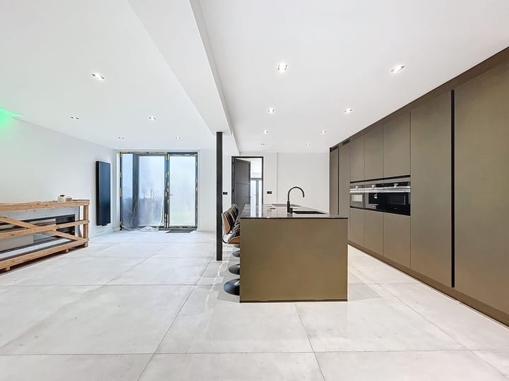 Foto 8 van Dorpsplein 29