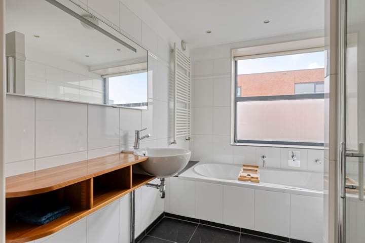 Photo 4 of Coyotestraat 3