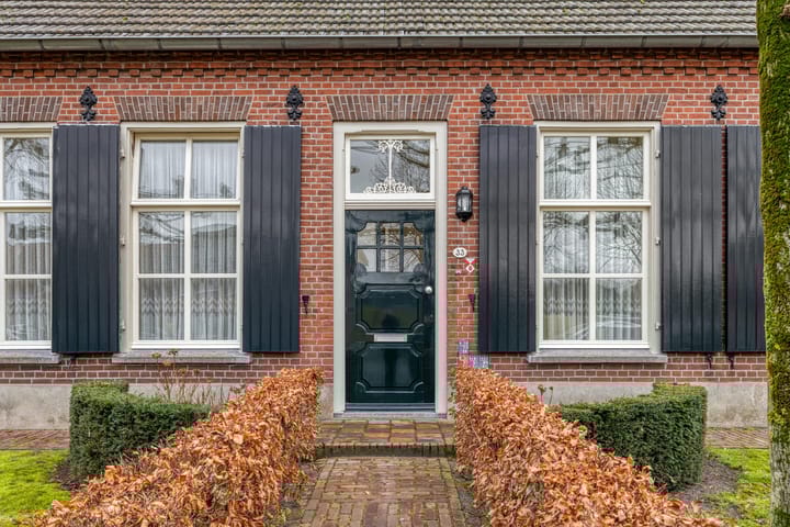 Photo 2 of Pastoor Castelijnsstraat 33