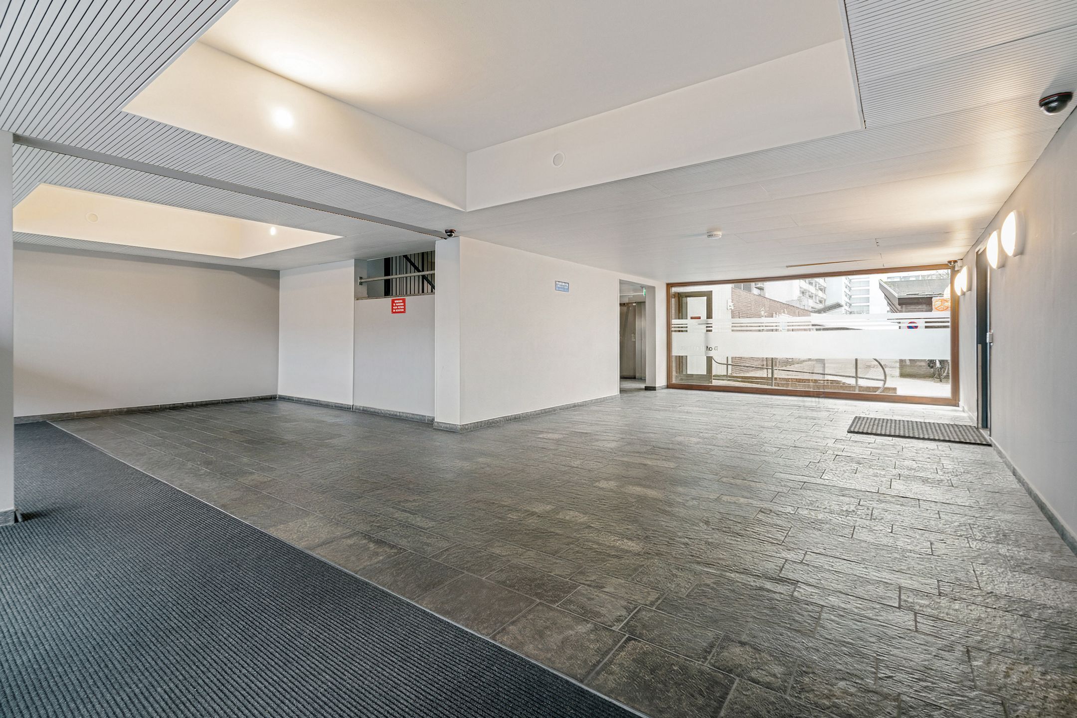 Foto 24 van Planetenhof 136-F