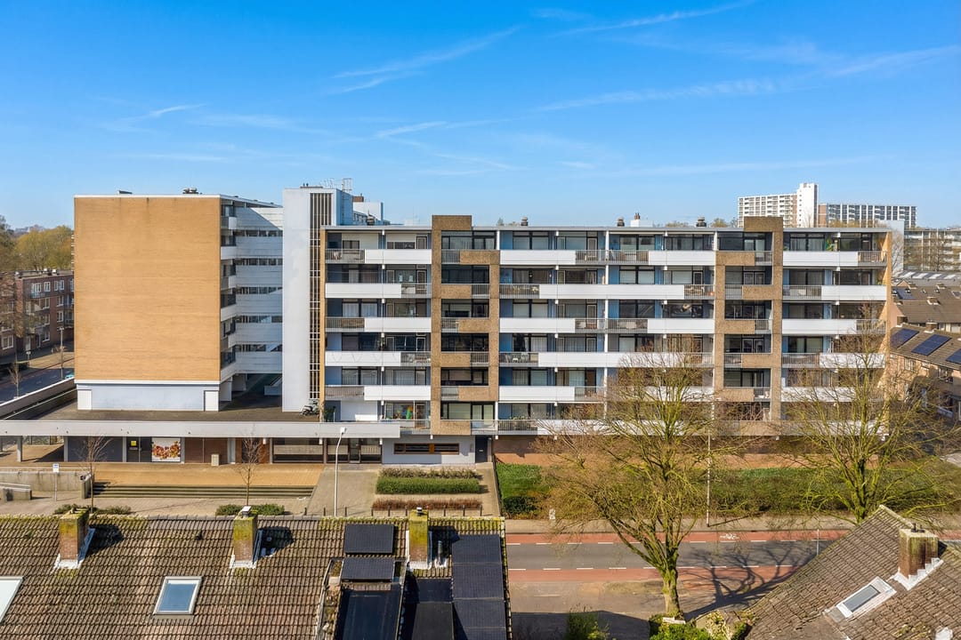 Foto 2 van Planetenhof 136-F