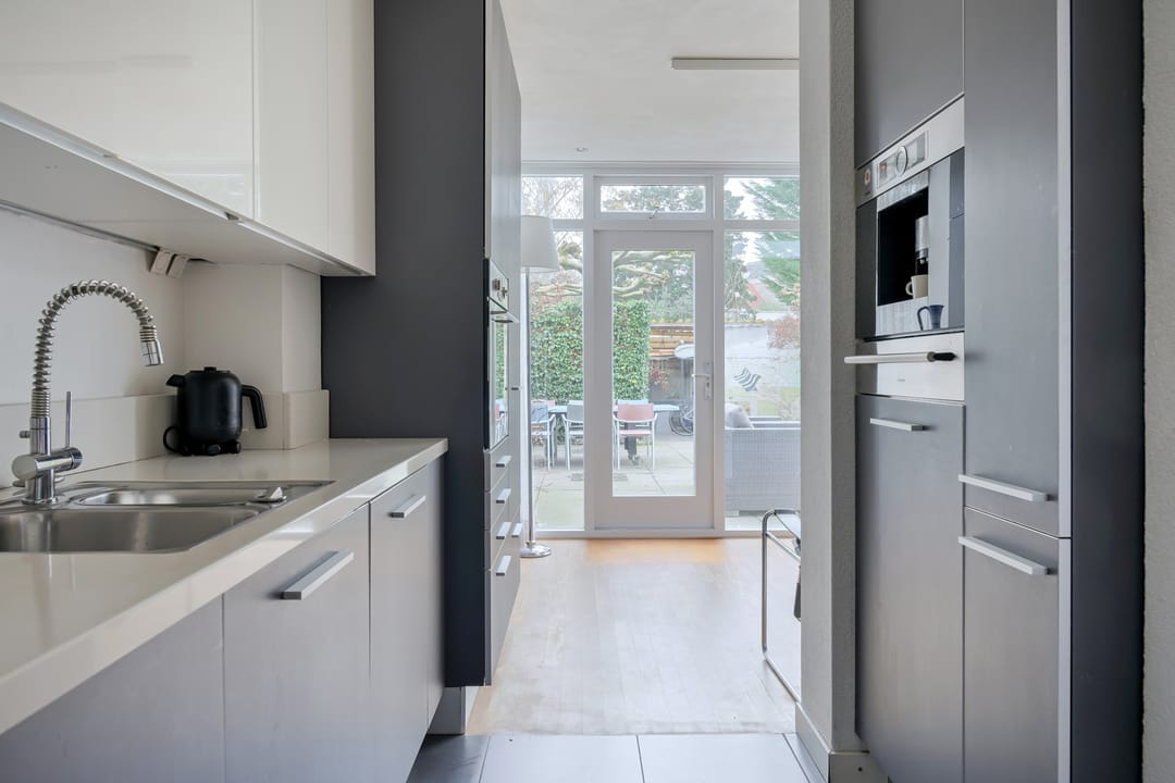 Foto 16 van Burgemeester Serrarislaan 17