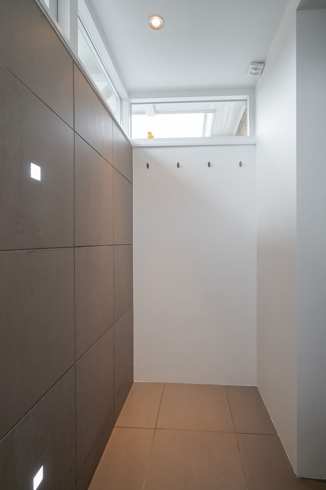 Foto 28 van Burgemeester Serrarislaan 17