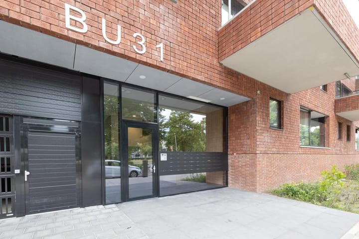 Photo 2 of Van Esveldstraat 31-36