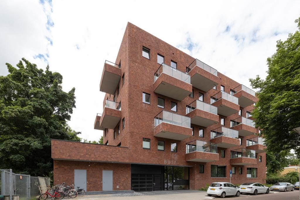 Photo 12 of Van Esveldstraat 31-36