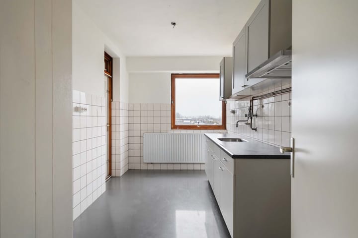 Photo 12 of Jacob van Ruysdaelstraat 48