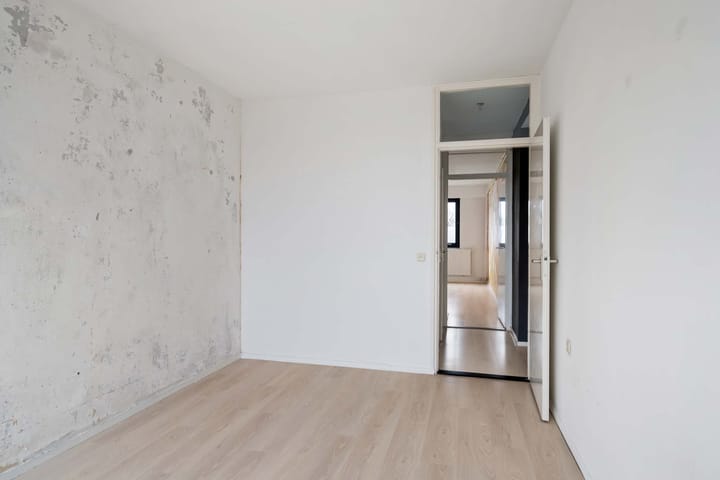 Photo 18 of Jacob van Ruysdaelstraat 48