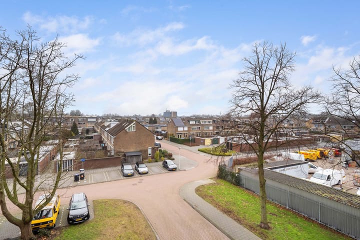 Photo 29 of Jacob van Ruysdaelstraat 48