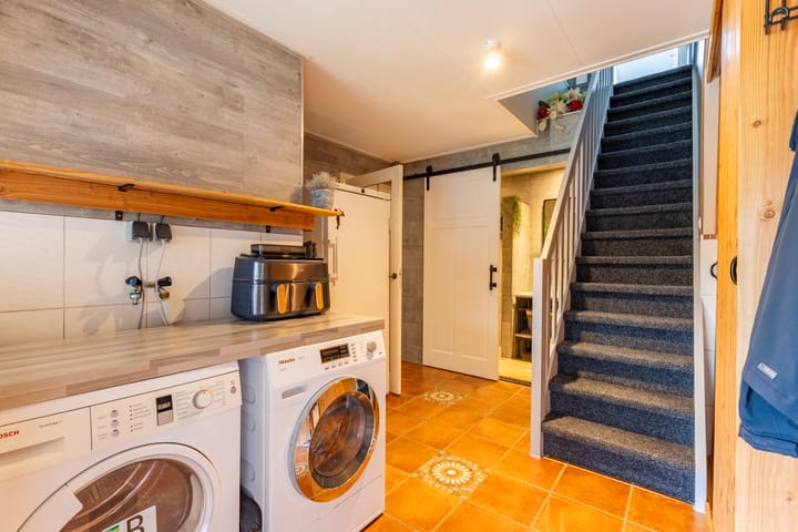 Foto 16 van Parallelweg 9