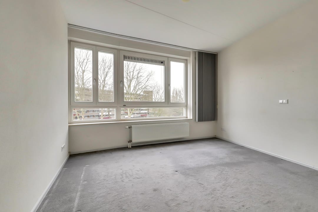 Foto 16 van Raesbergenstraat 31