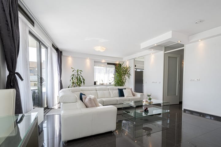 Photo 3 of Milovan Djilasplein 26