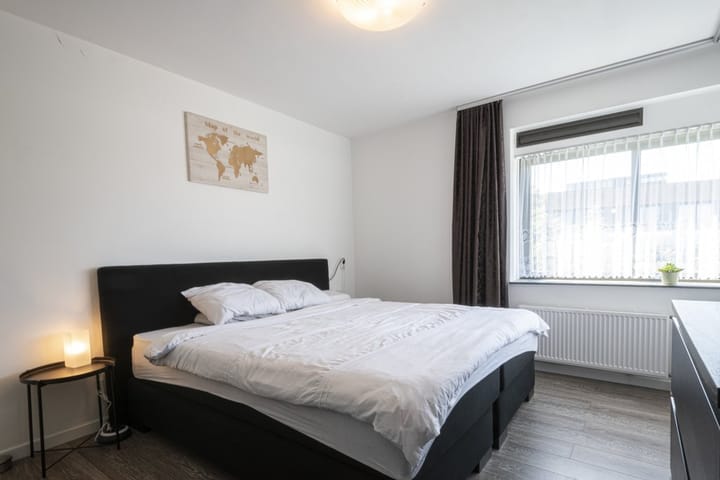 Photo 16 of Milovan Djilasplein 26