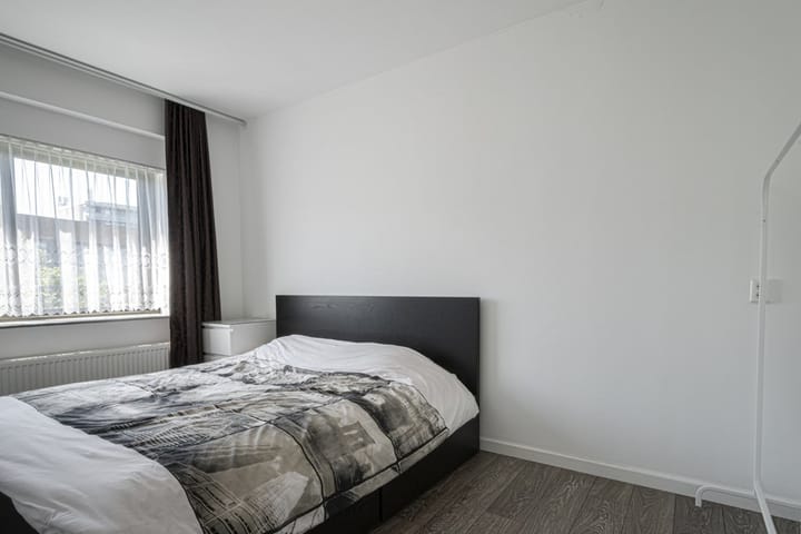 Photo 20 of Milovan Djilasplein 26