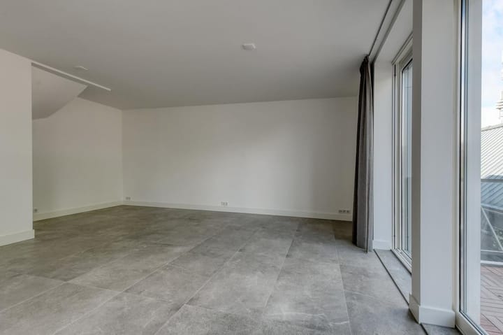 Foto 9 van Oud-Loosdrechtsedijk 188-D