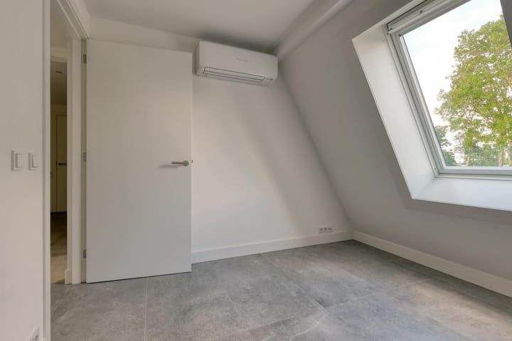 Foto 26 van Oud-Loosdrechtsedijk 188-D