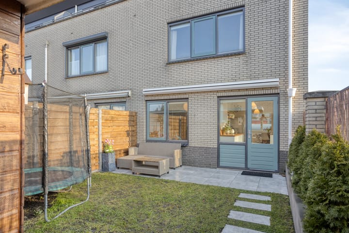 Photo 30 of Jacques Tatilaan 47