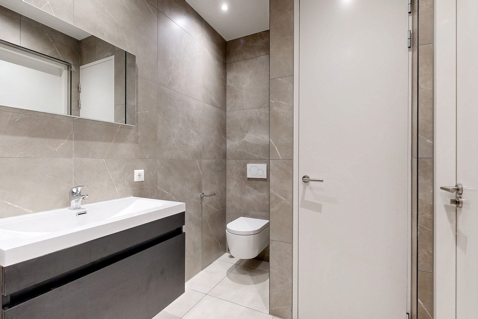 Foto 12 van Julianalaan 15-A4