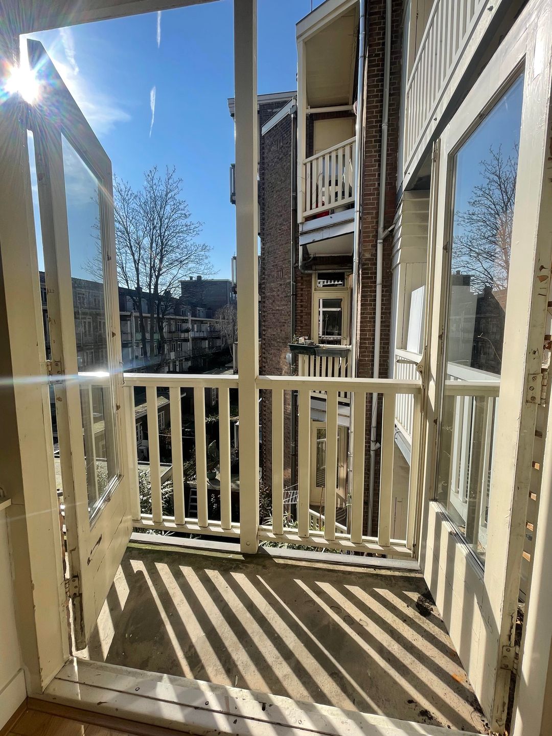 Foto 1 van Uithoornstraat 1-2