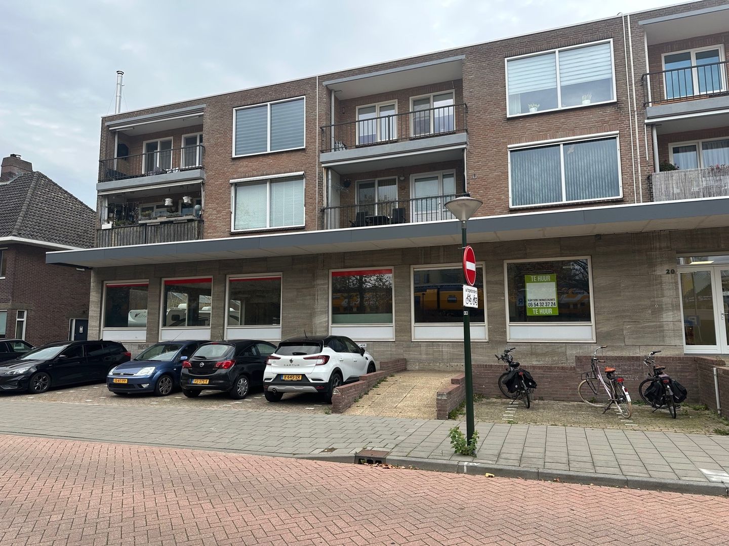 Bekijk foto 3 van Parallelweg 20