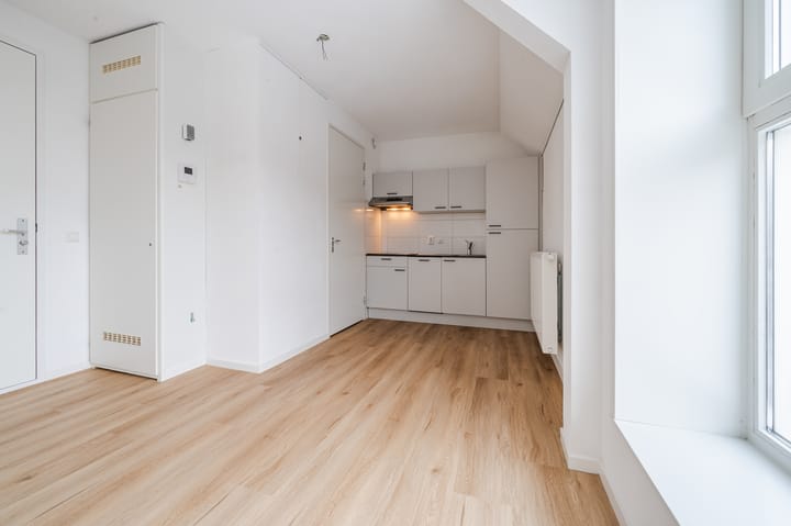 Photo 8 of Strijpsestraat 133-N