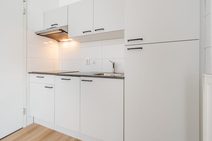 Photo 12 of Strijpsestraat 133-N