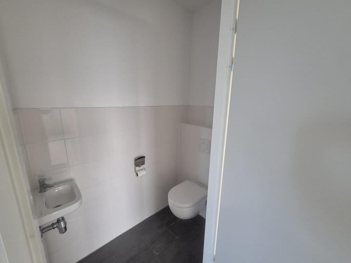 Foto 11 van Hanoistraat 175