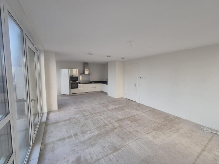 Foto 9 van Hanoistraat 175