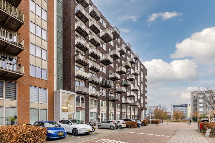 Photo 5 of Vurehout 49