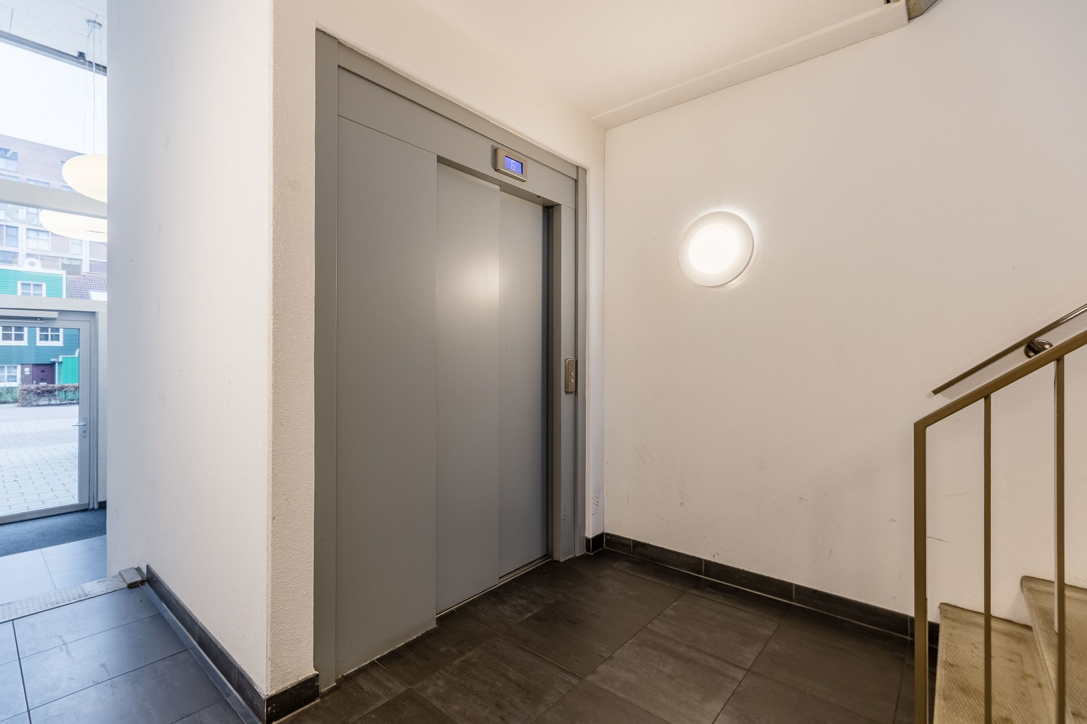 Photo 9 of Vurehout 49