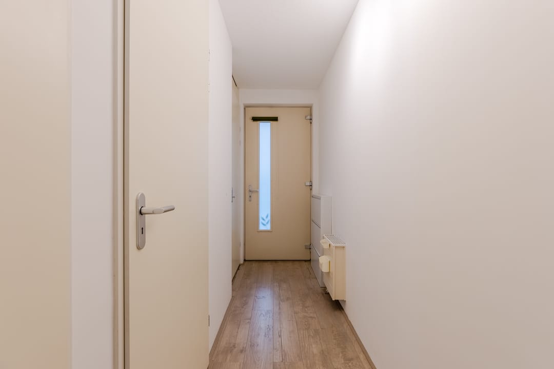 Photo 11 of Vurehout 49