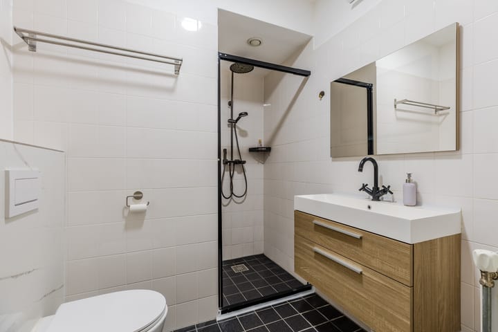 Photo 21 of Vurehout 49