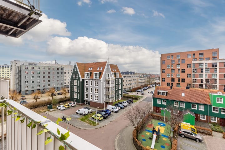 Photo 26 of Vurehout 49