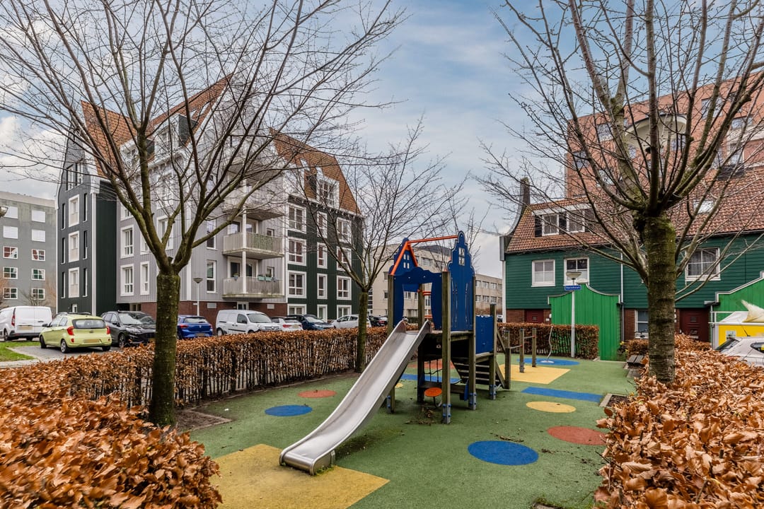 Photo 31 of Vurehout 49