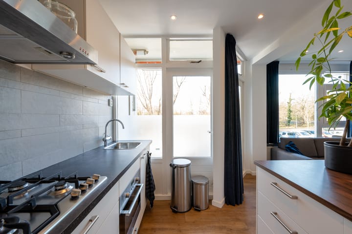 Foto 3 van Van Leeuwenhoekstraat 5-0010