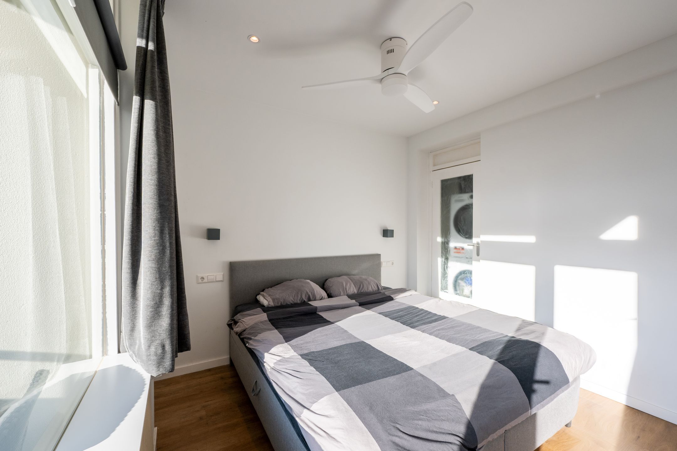 Foto 15 van Van Leeuwenhoekstraat 5-0010