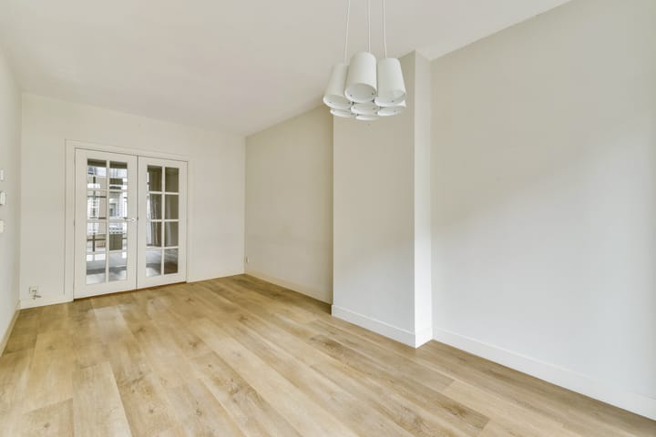 Photo 5 of Kanaalstraat 57-1