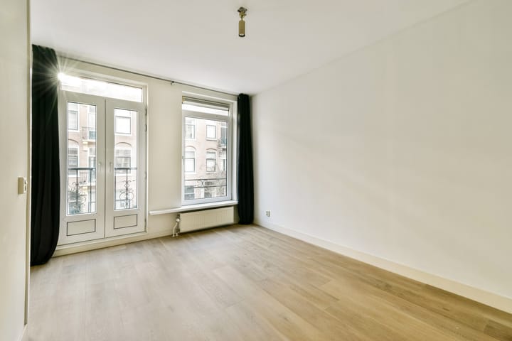 Photo 23 of Kanaalstraat 57-1