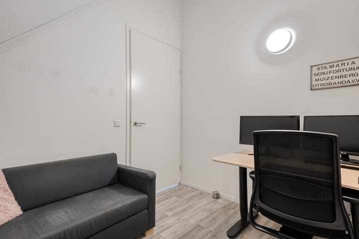 Photo 36 of Reininkstraat 9