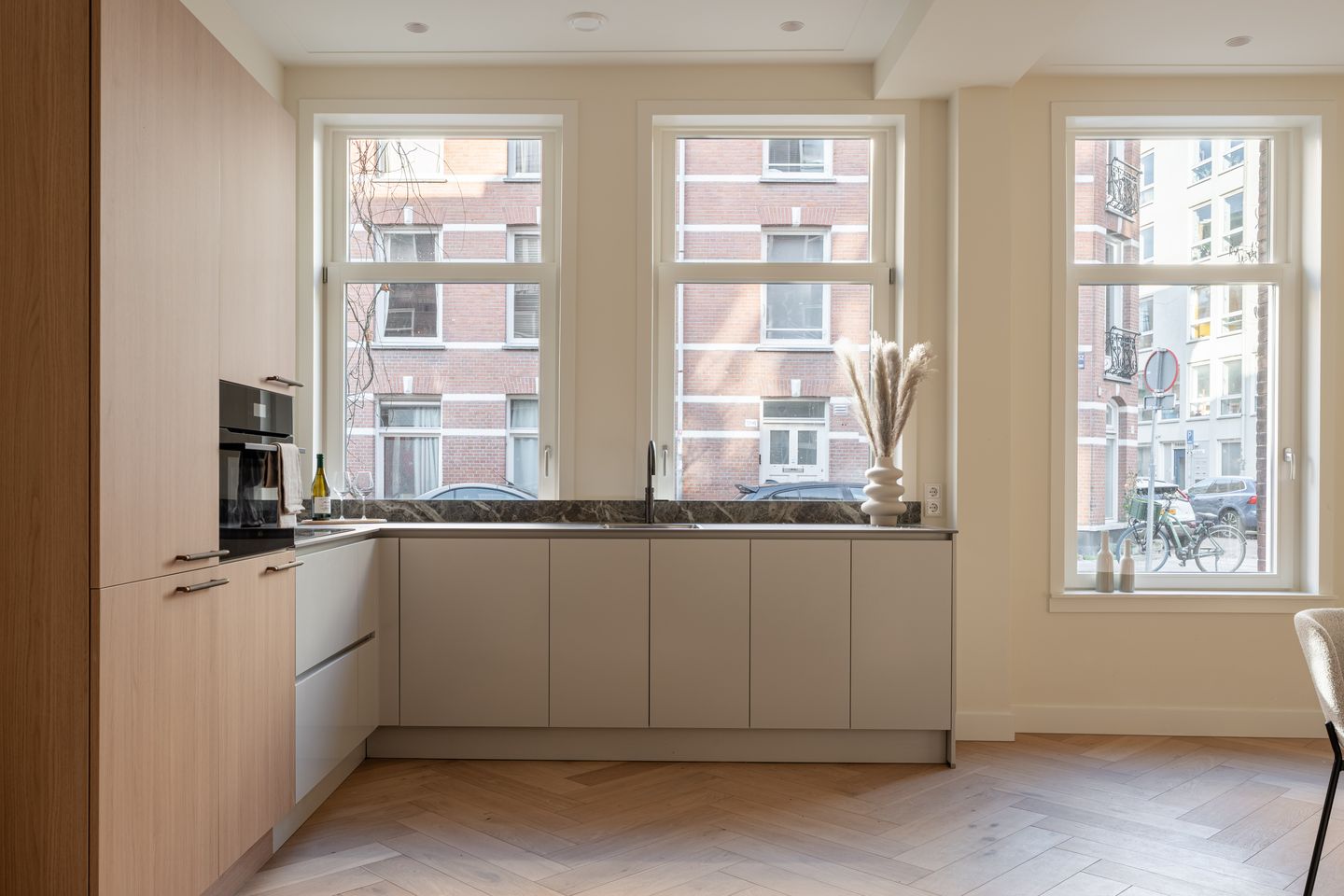 Photo 10 of Pieter Aertszstraat 110-H