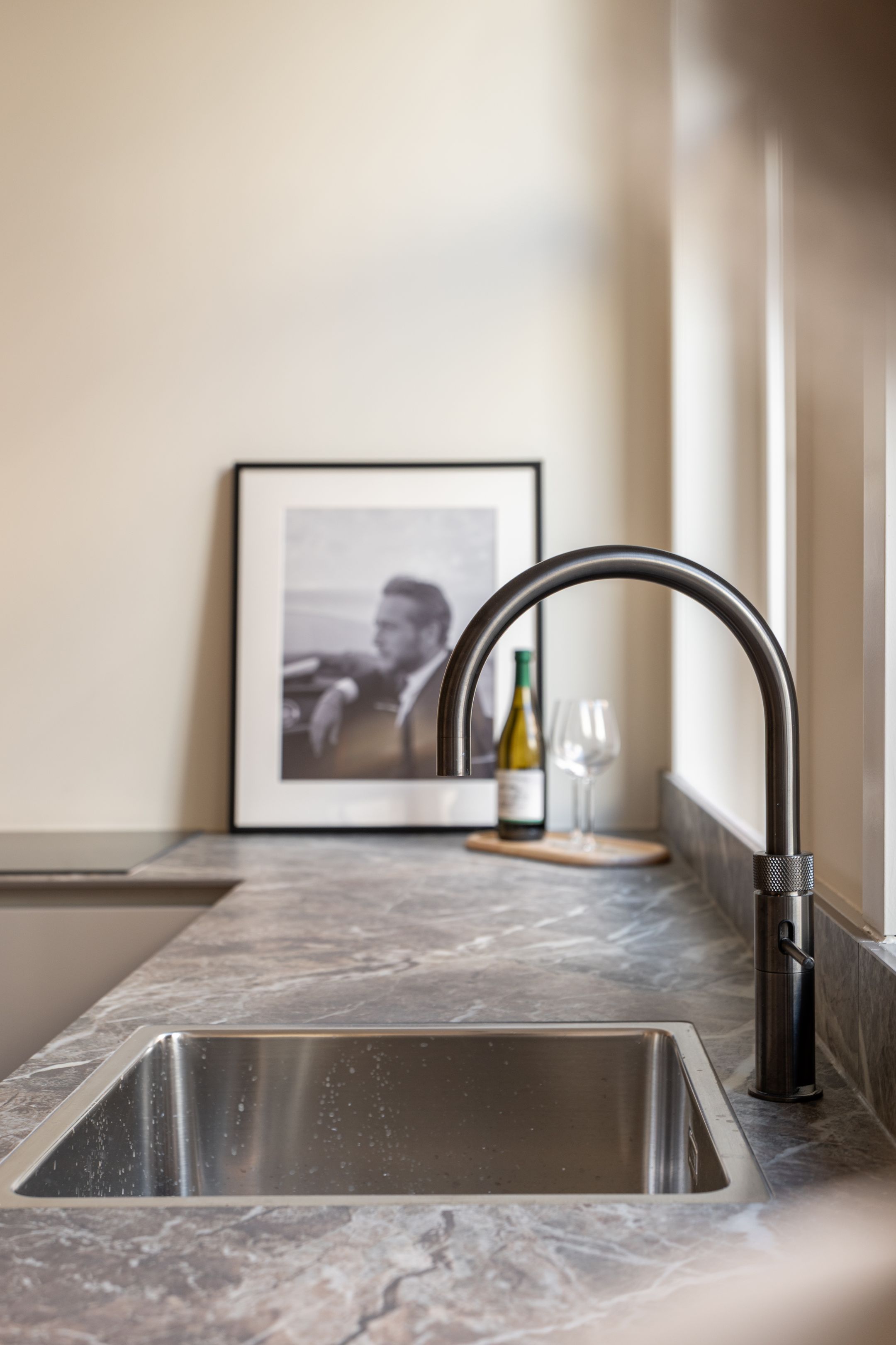 Photo 12 of Pieter Aertszstraat 110-H