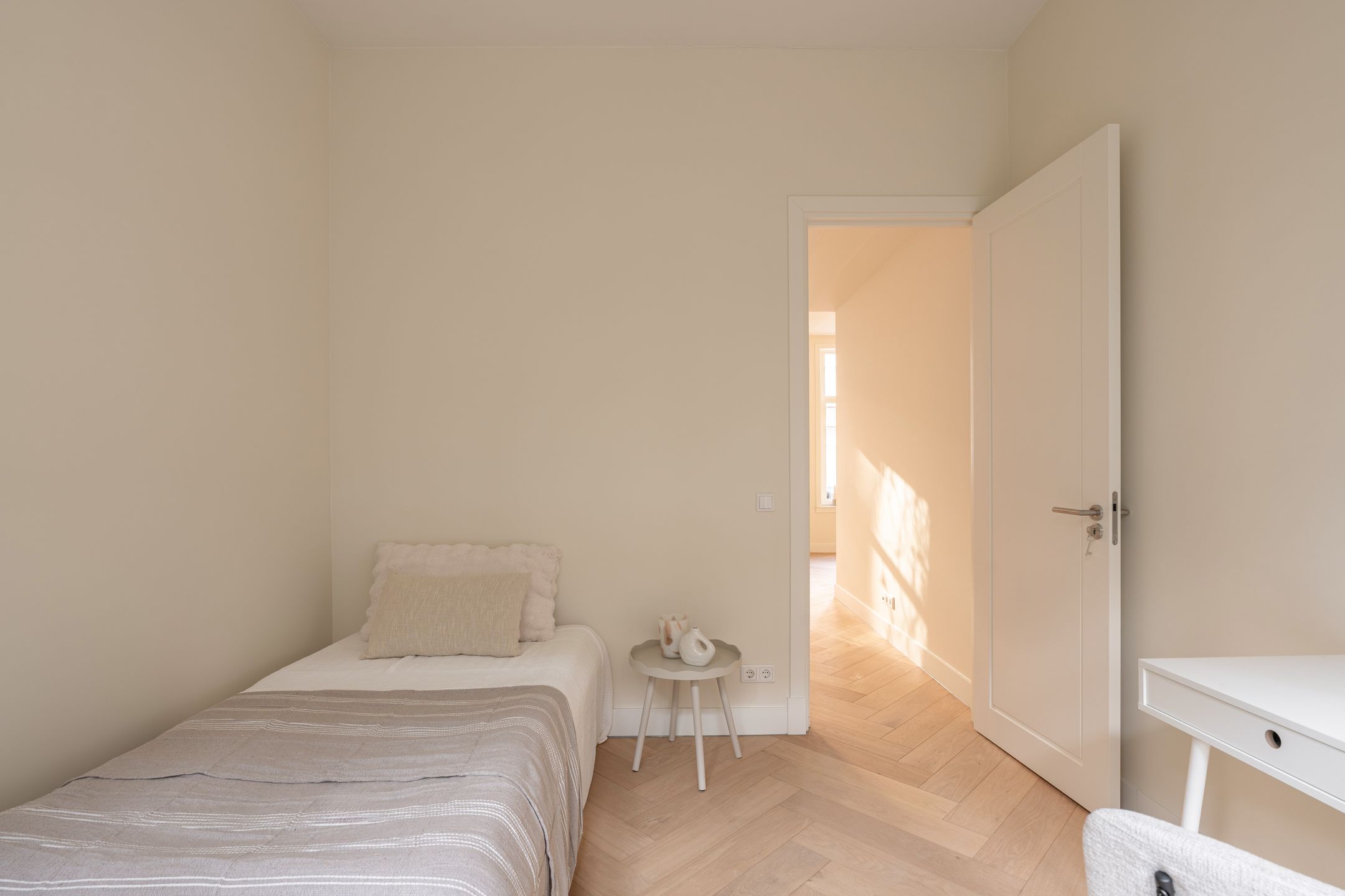 Photo 15 of Pieter Aertszstraat 110-H