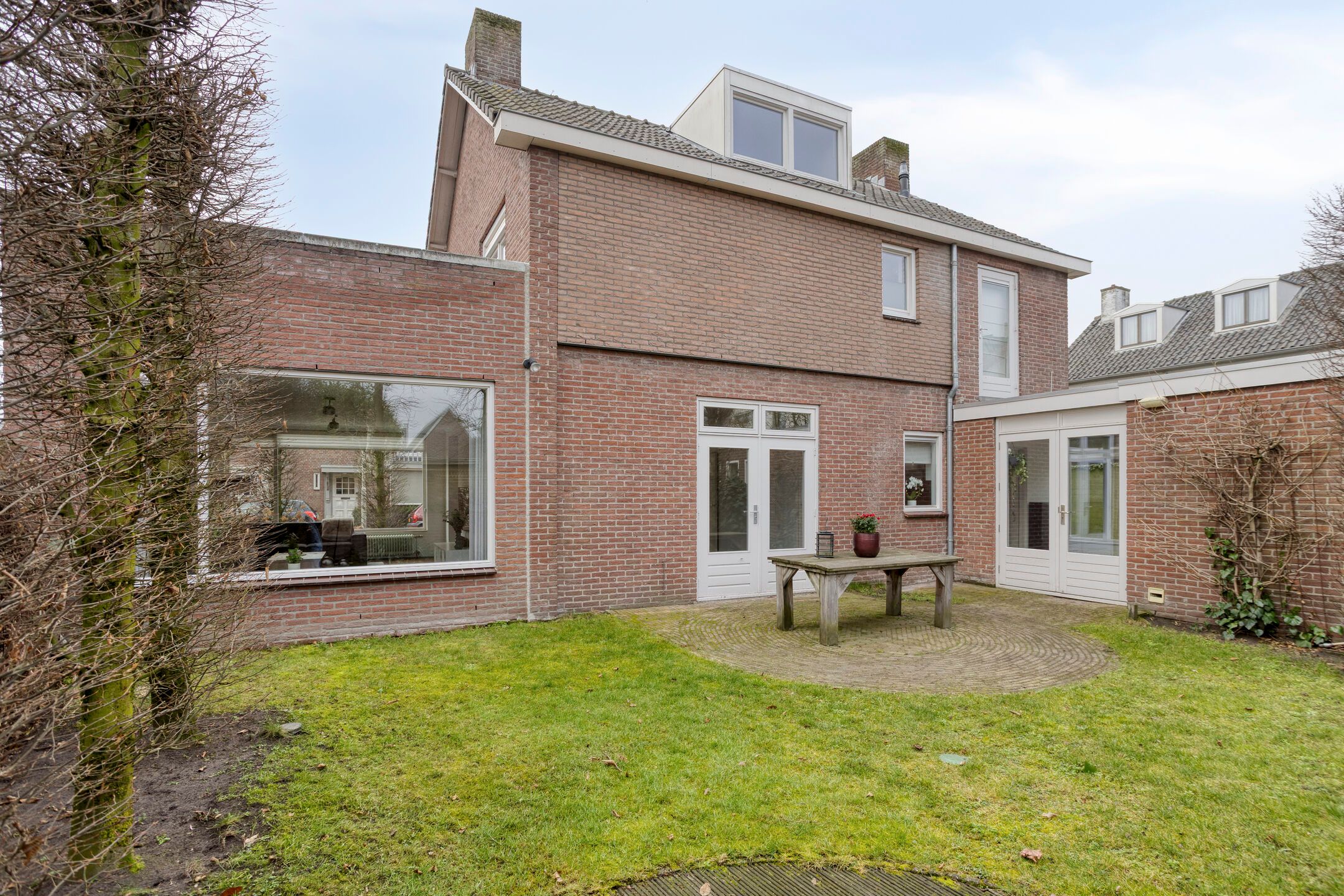 Foto 42 van Nassaustraat 32