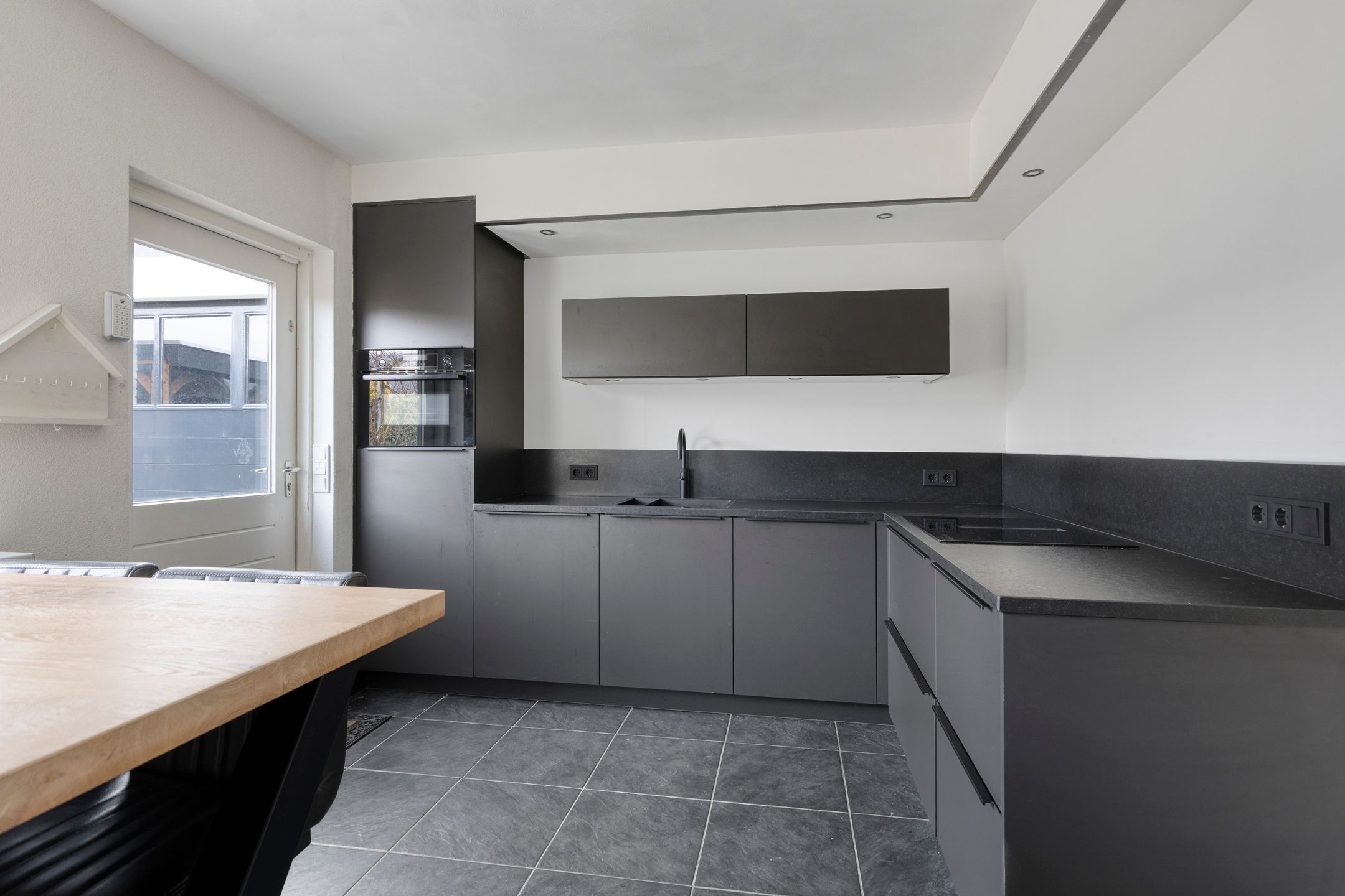 Foto 9 van Brabantstraat 1