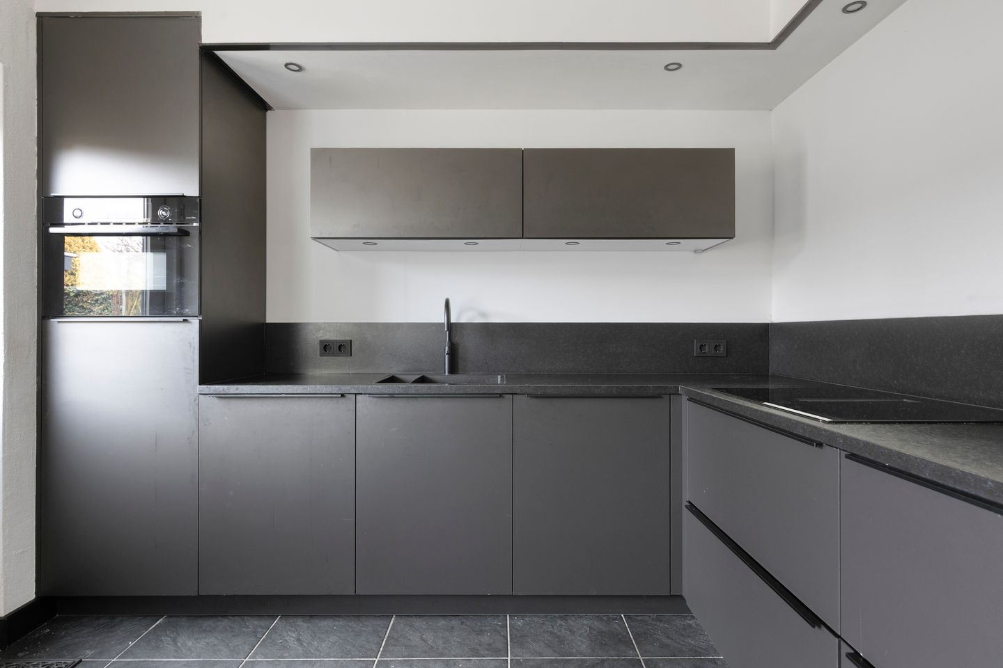 Foto 10 van Brabantstraat 1